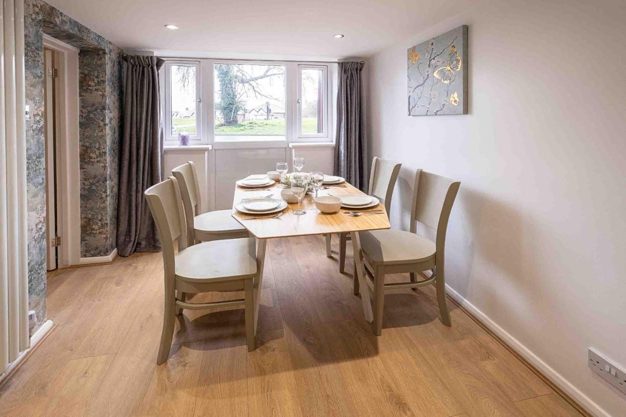 Villa London Rd à Reading Extérieur photo