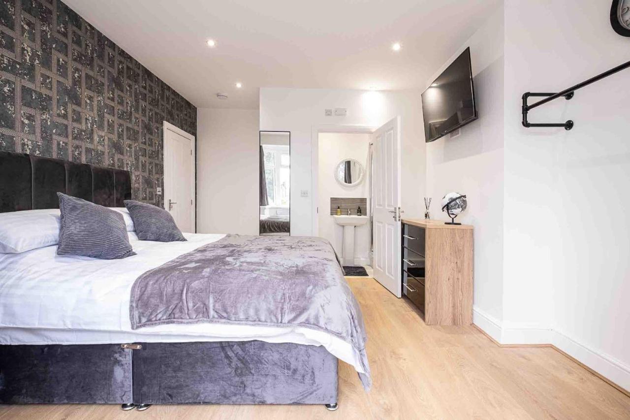 Villa London Rd à Reading Extérieur photo